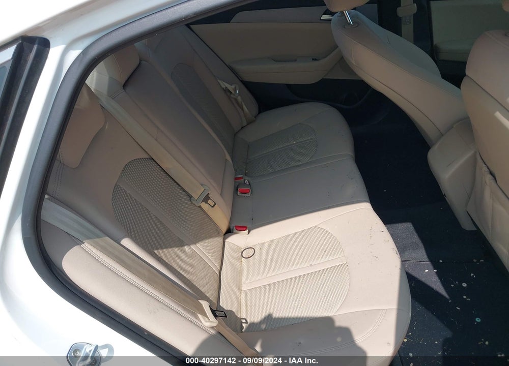 2019 HYUNDAI SONATA SE VIN: 5NPE24AF2KH761886