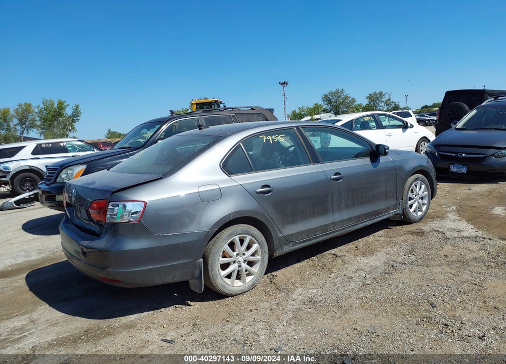 2012 VOLKSWAGEN JETTA 2.5L SE VIN: 3VWBP7AJ8CM306107