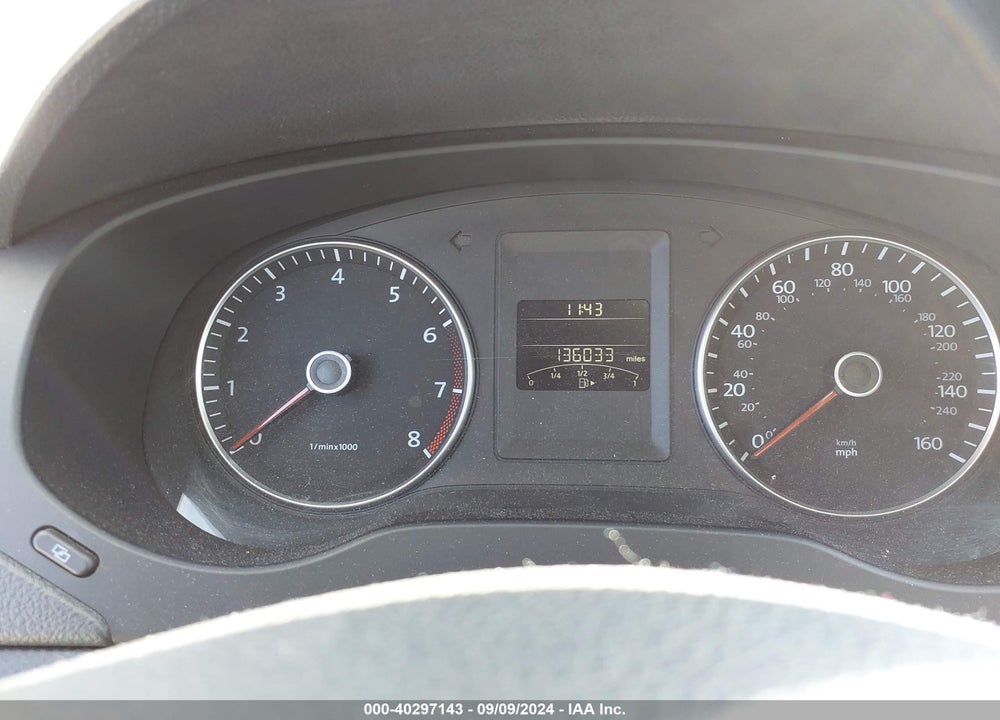 2012 VOLKSWAGEN JETTA 2.5L SE VIN: 3VWBP7AJ8CM306107