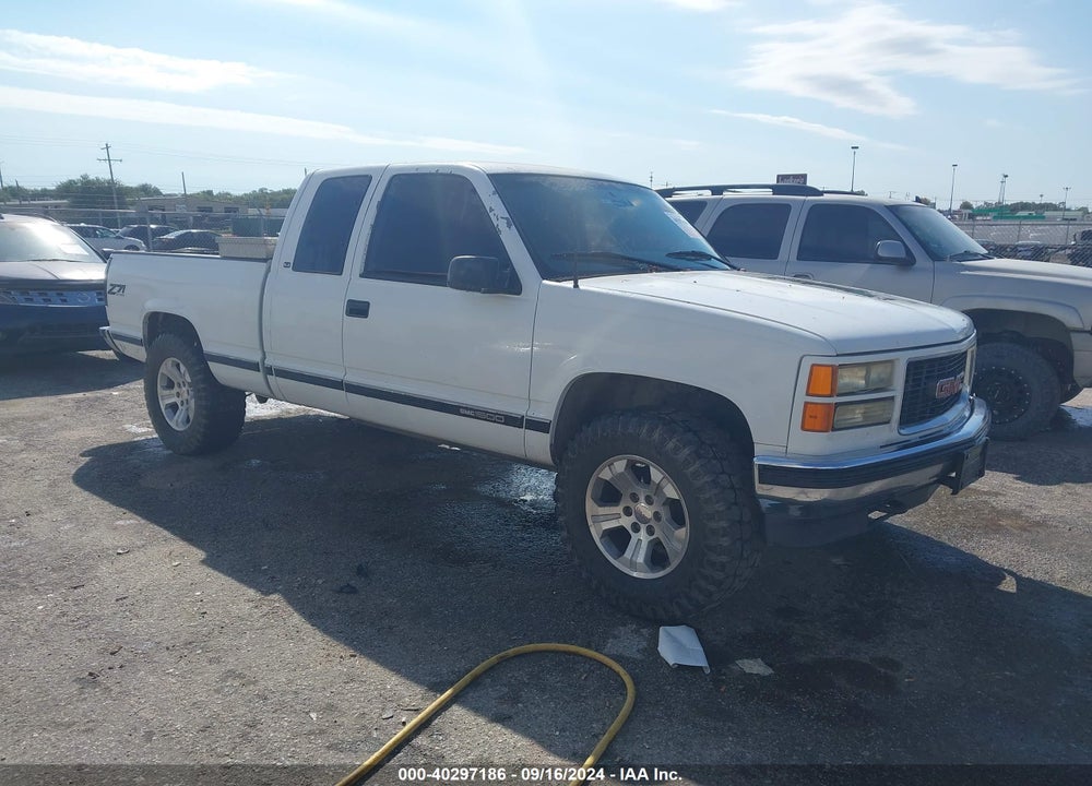 1997 GMC SIERRA 1500 SL WIDESIDE VIN: 2GTEK19RXV1544623