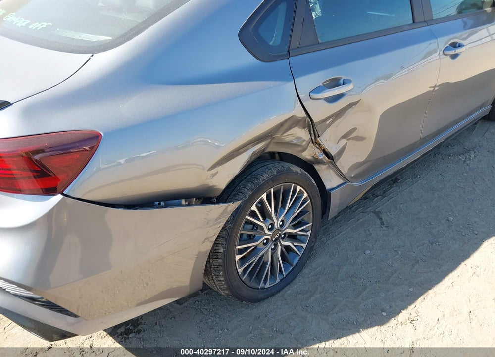 2022 KIA FORTE GT LINE VIN: 3KPF54AD8NE424514