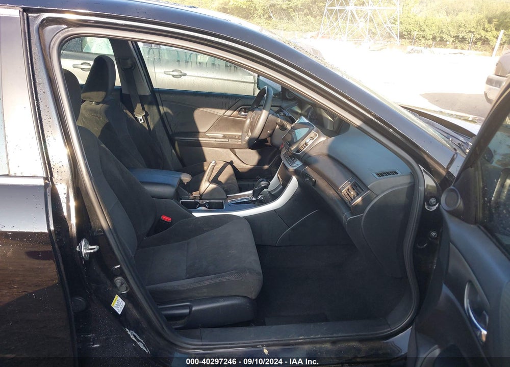 2013 HONDA ACCORD EX VIN: 1HGCR2F76DA005109