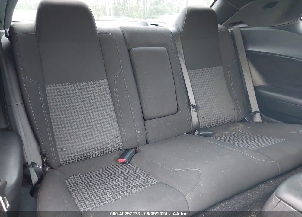 2020 DODGE CHALLENGER SXT VIN: 2C3CDZAG8LH227085