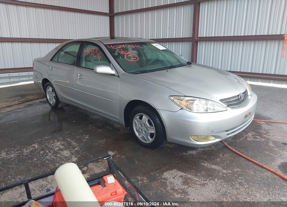 2002 TOYOTA CAMRY LE VIN: 4T1BE32K42U618892