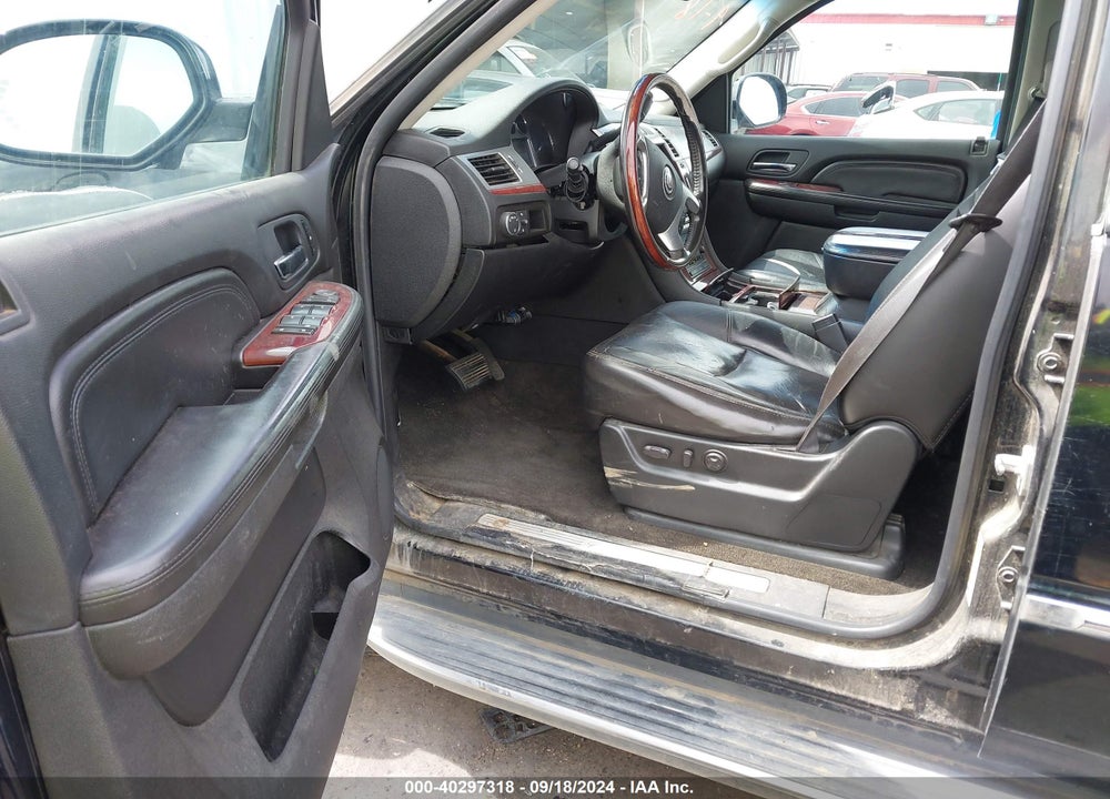 2007 CADILLAC ESCALADE STANDARD VIN: 1GYFK63897R384952