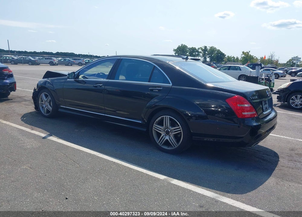 2013 MERCEDES-BENZ S 550 4MATIC VIN: WDDNG9EBXDA504822