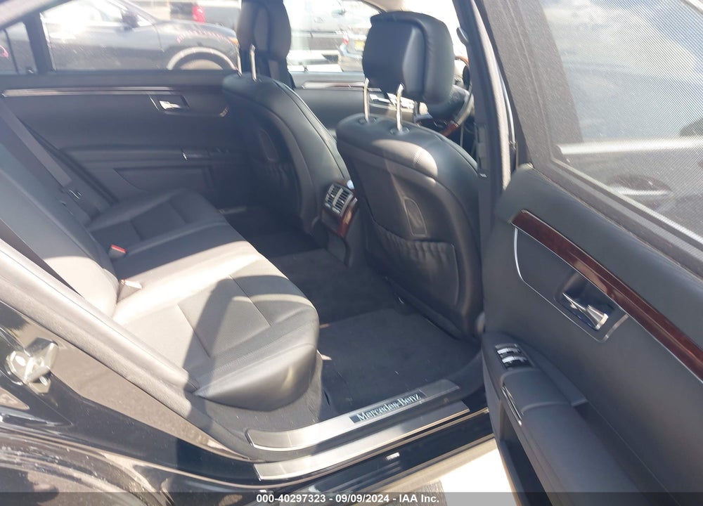 2013 MERCEDES-BENZ S 550 4MATIC VIN: WDDNG9EBXDA504822