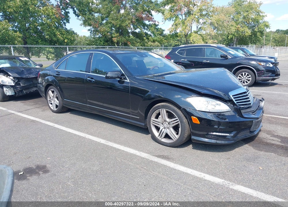 2013 MERCEDES-BENZ S 550 4MATIC VIN: WDDNG9EBXDA504822