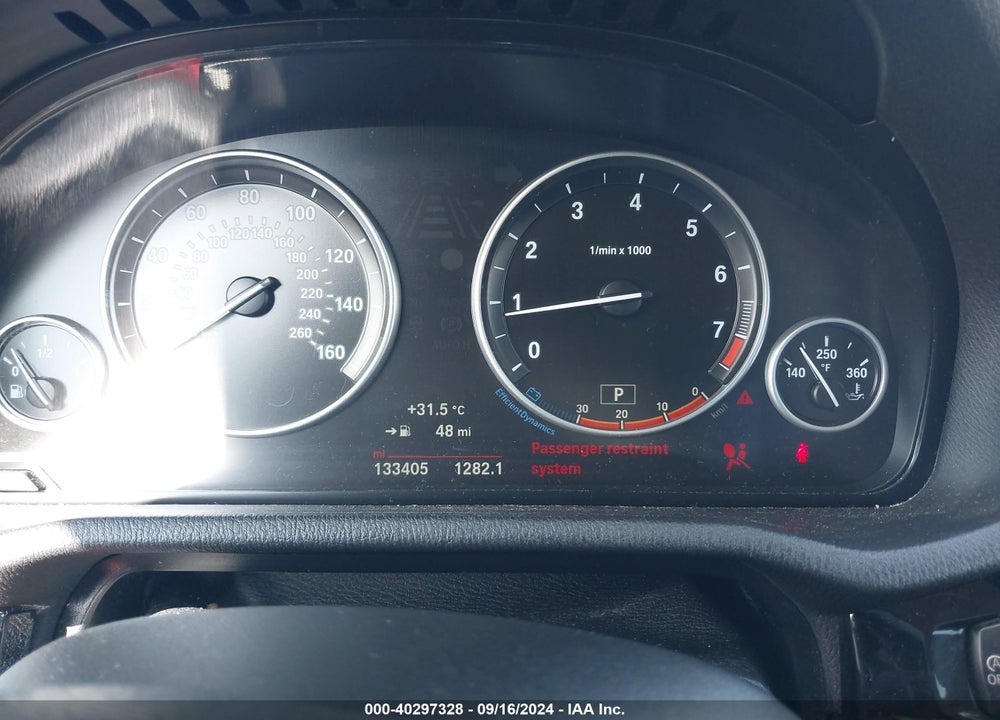2017 BMW X3 XDRIVE28I VIN: 5UXWX9C3XH0T18637