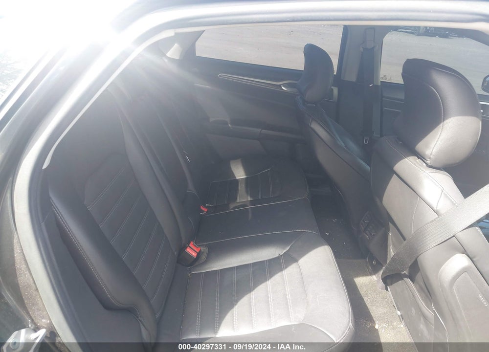 2016 FORD FUSION SE VIN: 1FA6P0HD9G5100484