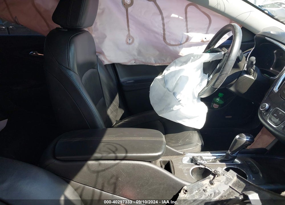 2018 CHEVROLET MALIBU LT VIN: 1G1ZD5STXJF102073
