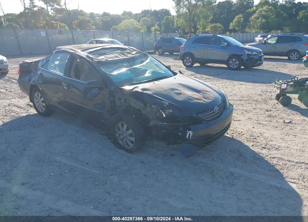 2003 TOYOTA CAMRY XLE V6 VIN: 4T1BF32K33U057695