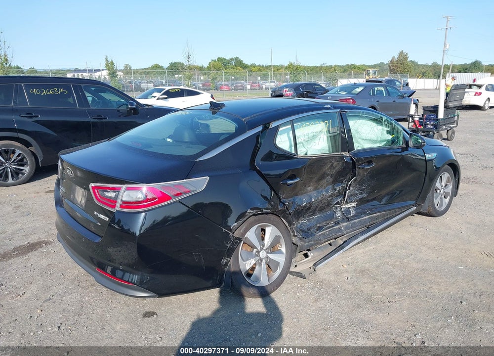 2014 KIA OPTIMA HYBRID EX VIN: KNAGN4AD3E5076182