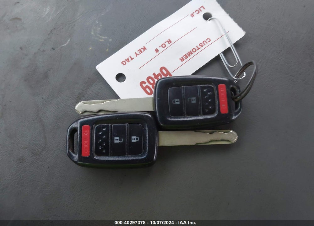 2015 HONDA FIT LX VIN: 3HGGK5H55FM744027