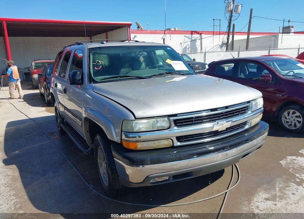 2004 CHEVROLET TAHOE LS VIN: 1GNEC13Z74R252401