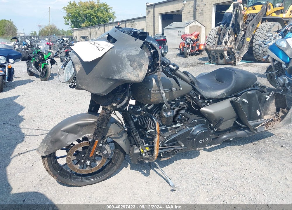 2019 HARLEY-DAVIDSON FLHXS VIN: 1HD1KRP11KB610075
