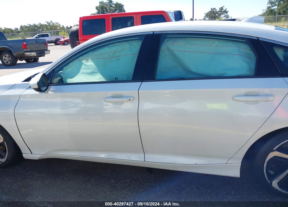 2018 HONDA ACCORD SPORT VIN: 1HGCV1F3XJA072035