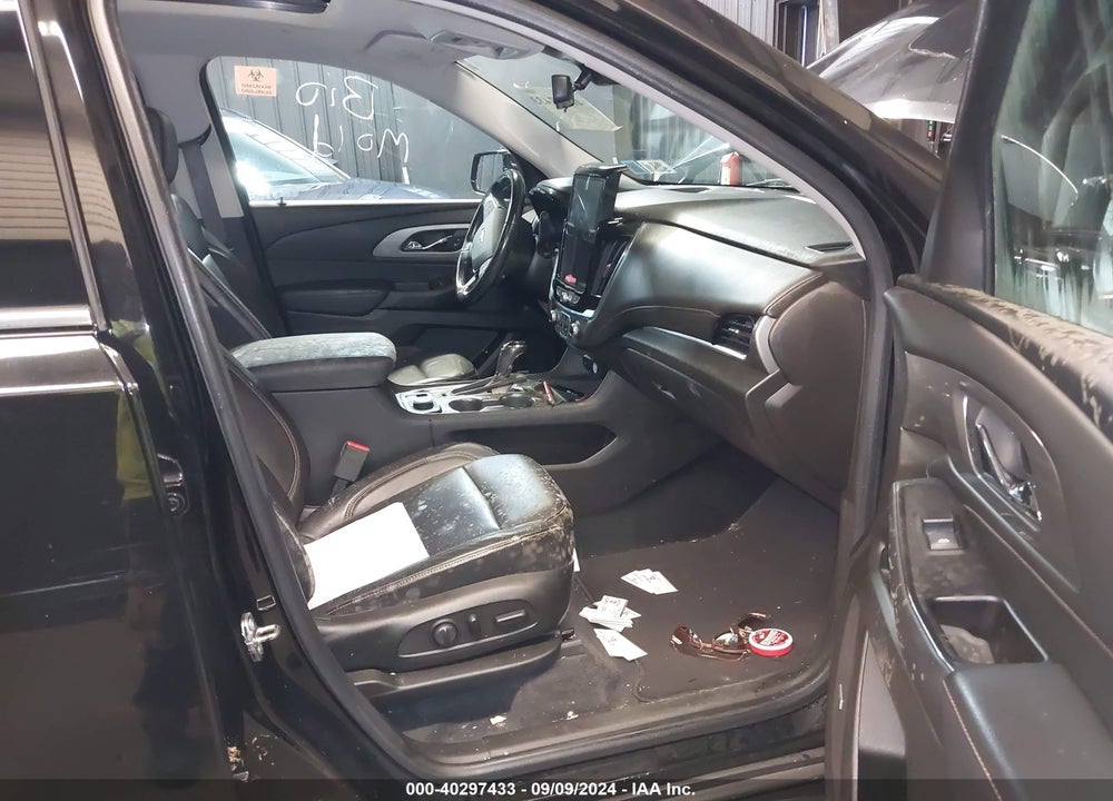 2018 CHEVROLET TRAVERSE 3LT VIN: 1GNEVHKW6JJ281179