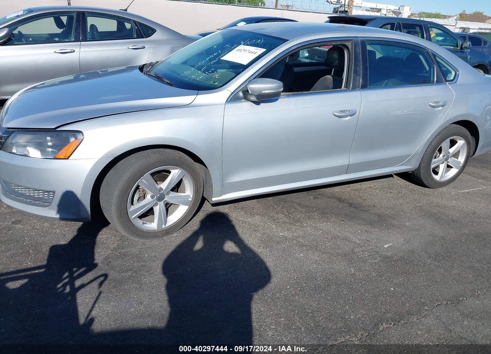 2013 VOLKSWAGEN PASSAT 2.5L SE VIN: 1VWBP7A37DC016980