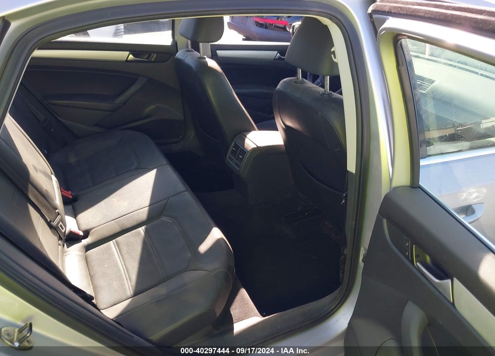 2013 VOLKSWAGEN PASSAT 2.5L SE VIN: 1VWBP7A37DC016980