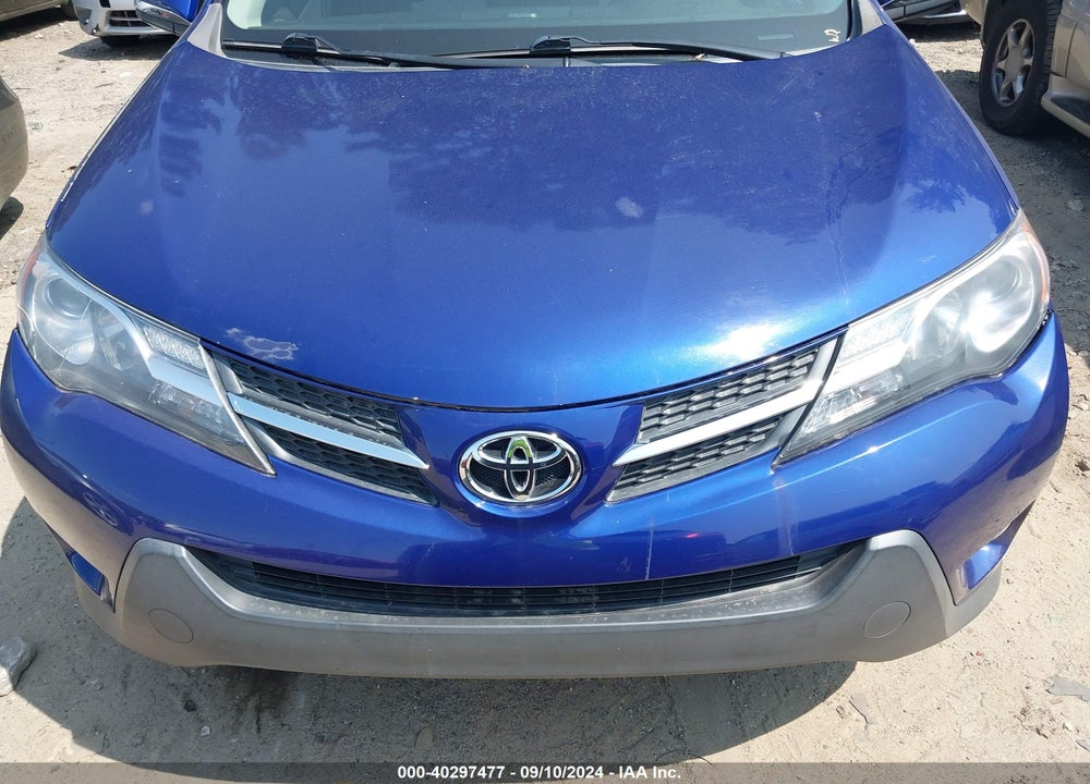 2015 TOYOTA RAV4 XLE VIN: 2T3WFREVXFW150221