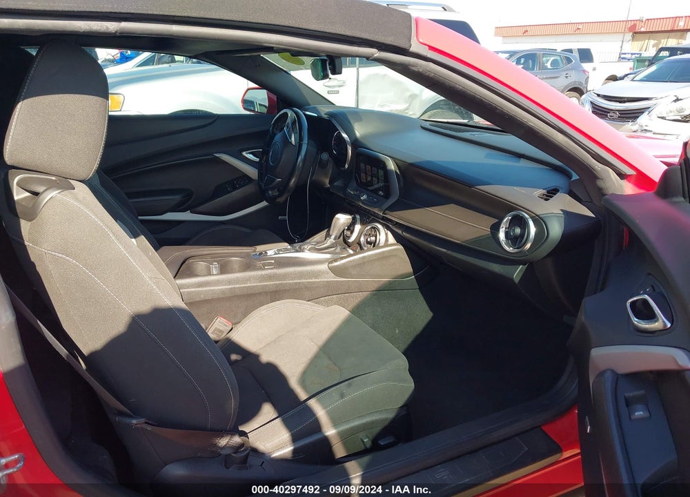 2018 CHEVROLET CAMARO 1LT VIN: 1G1FB3DS1J0176664