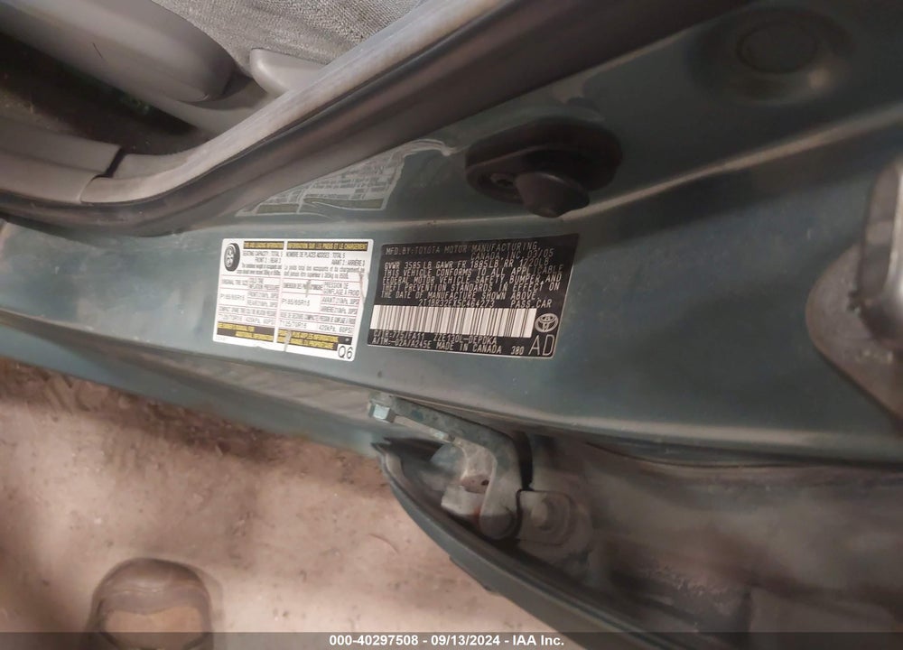 2005 TOYOTA COROLLA CE VIN: 2T1BR32EX5C464273