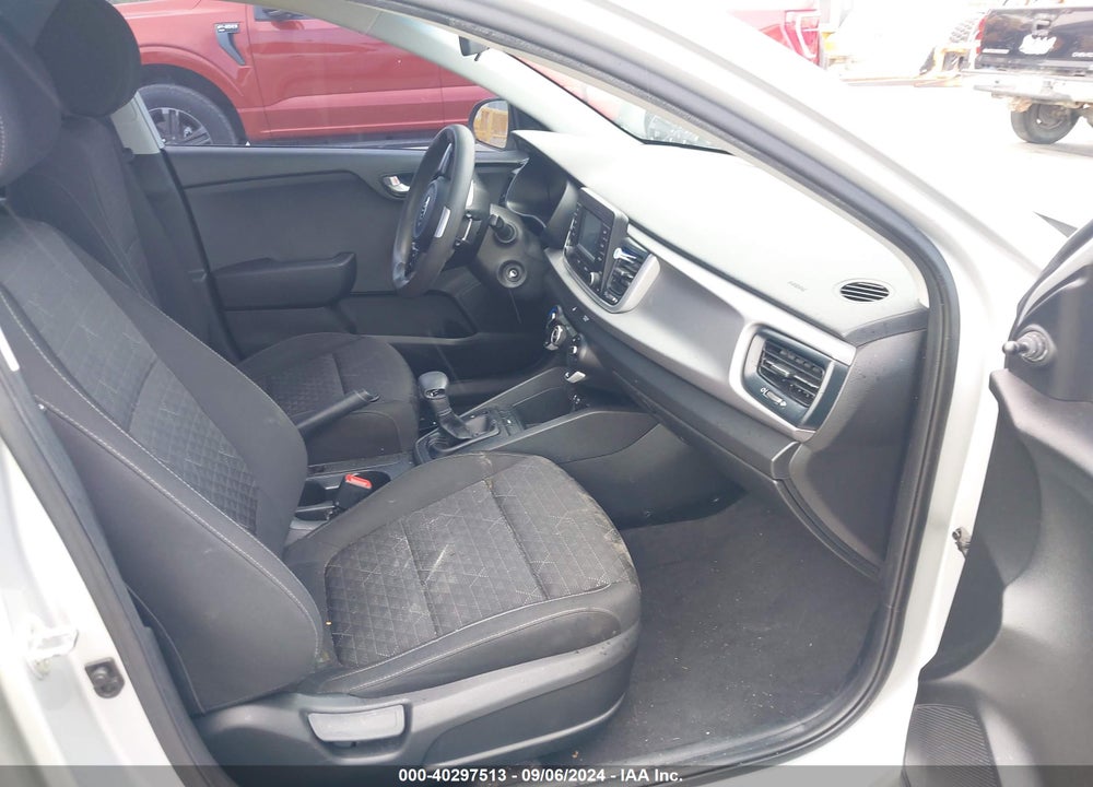 2018 KIA RIO VIN: 3KPA24AB4JE125405