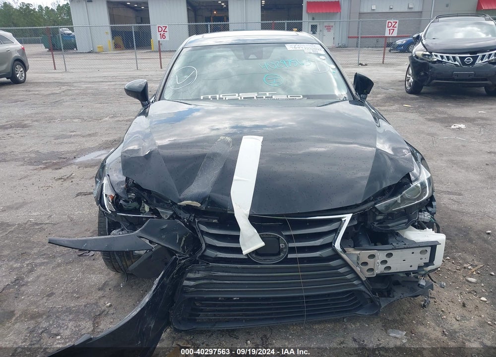 2018 LEXUS IS 300 VIN: JTHBA1D23J5083482
