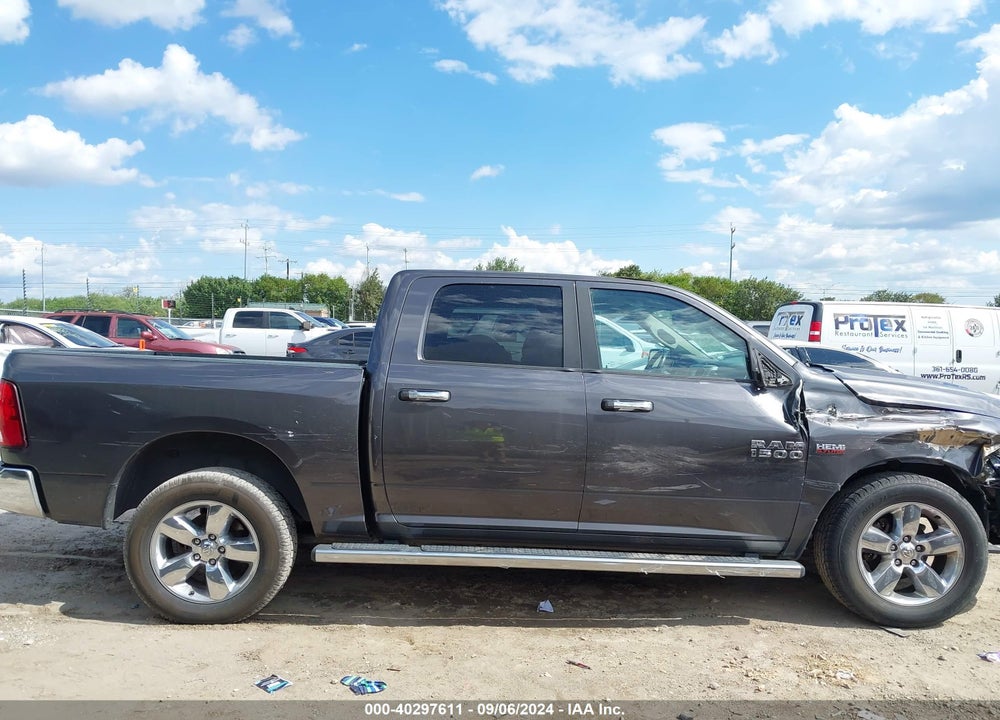 2017 RAM 1500 LONE STAR 4X4 5'7 BOX VIN: 1C6RR7LT1HS560659