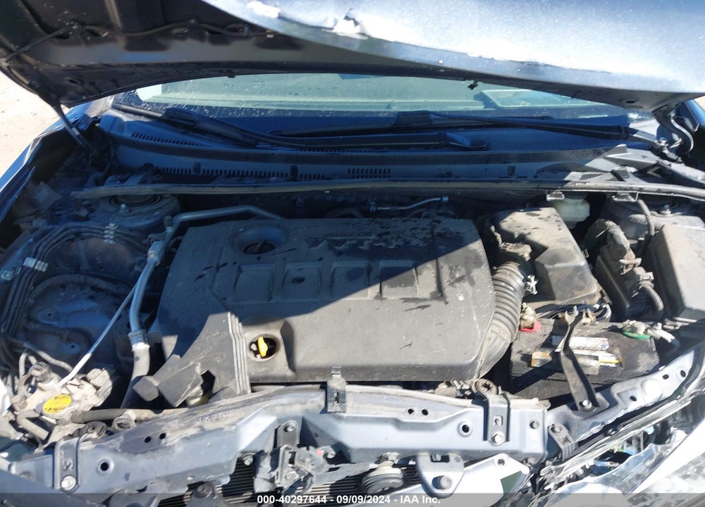 2016 TOYOTA COROLLA LE VIN: 5YFBURHE9GP392221