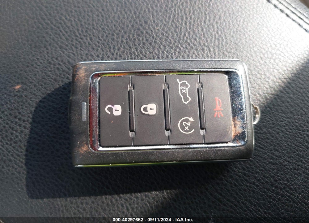 2022 JEEP GRAND CHEROKEE L LIMITED 4X4 VIN: 1C4RJKBG9N8577323