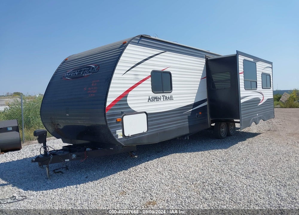 2015 KEYSTONE TRAVEL TRAILER VIN: 4YDT27825FH921210