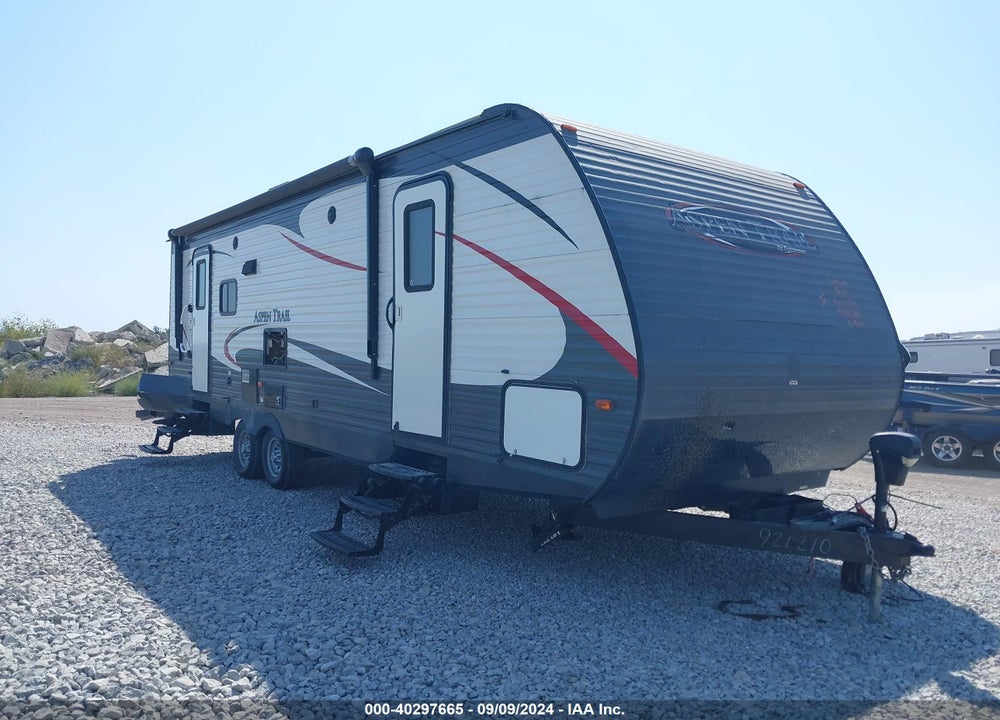 2015 KEYSTONE TRAVEL TRAILER VIN: 4YDT27825FH921210