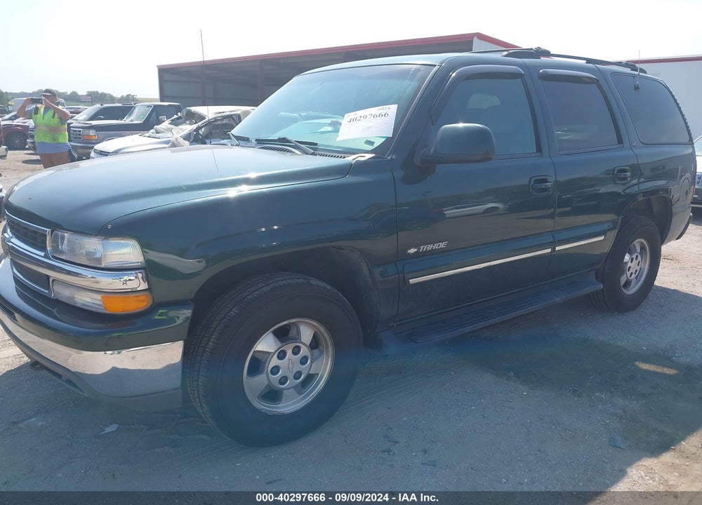 2001 CHEVROLET TAHOE LT VIN: 1GNEK13T81R152334