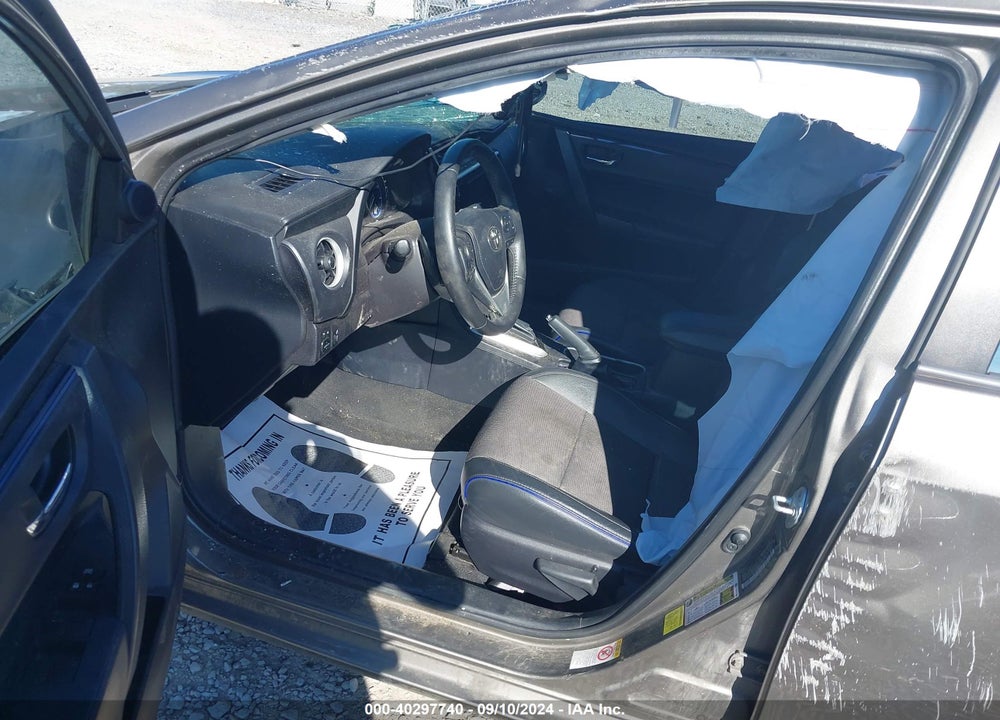 2018 TOYOTA COROLLA SE VIN: 2T1BURHE6JC093275
