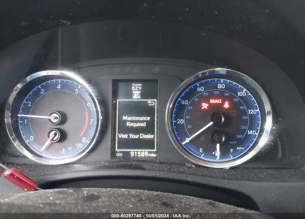 2018 TOYOTA COROLLA SE VIN: 2T1BURHE6JC093275