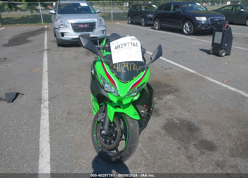 2023 KAWASAKI EX400 VIN: JKAEXKH10PDAN7843