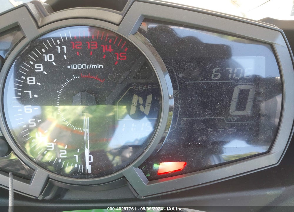 2023 KAWASAKI EX400 VIN: JKAEXKH10PDAN7843