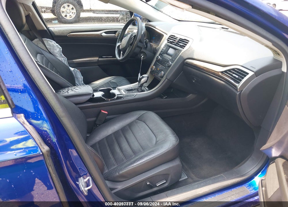 2014 FORD FUSION SE VIN: 3FA6P0HD2ER196436