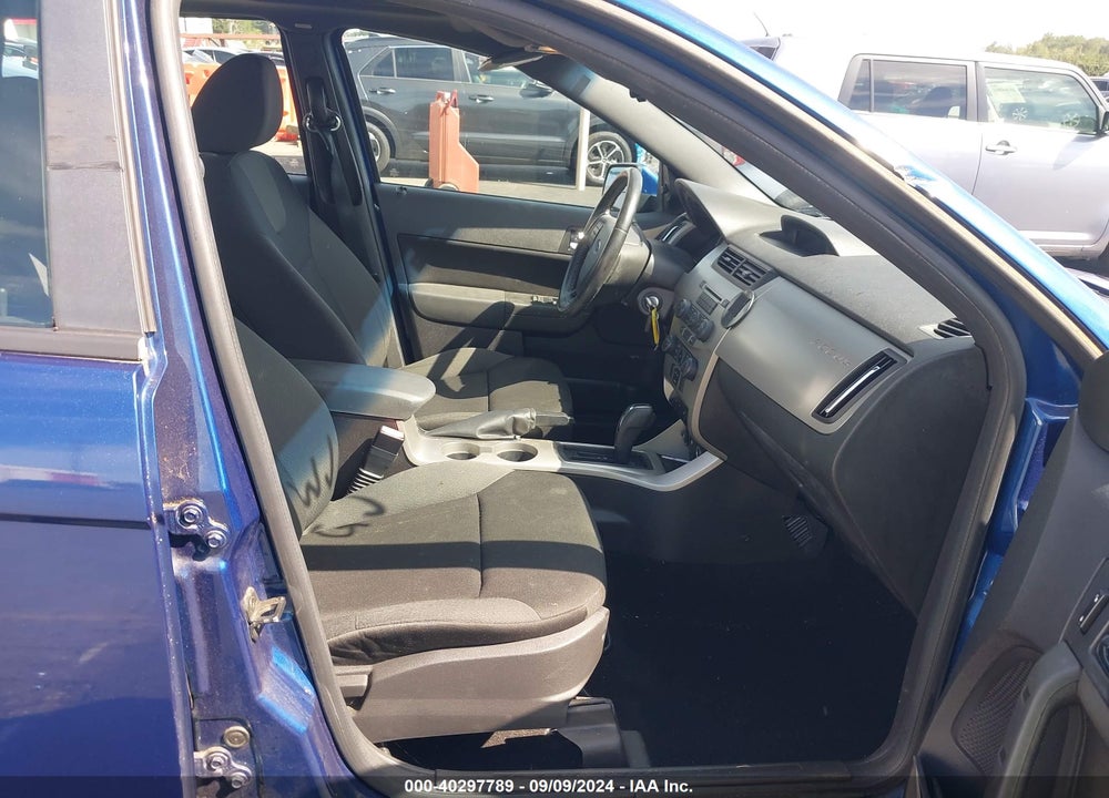 2008 FORD FOCUS SE/SES VIN: 1FAHP35N88W201163