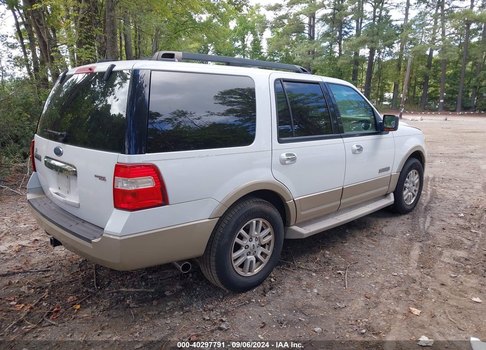 2007 FORD EXPEDITION EDDIE BAUER VIN: 1FMFU18587LA52128