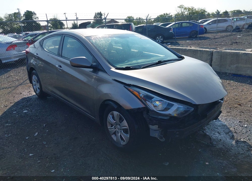 2016 HYUNDAI ELANTRA SE VIN: 5NPDH4AE1GH745431