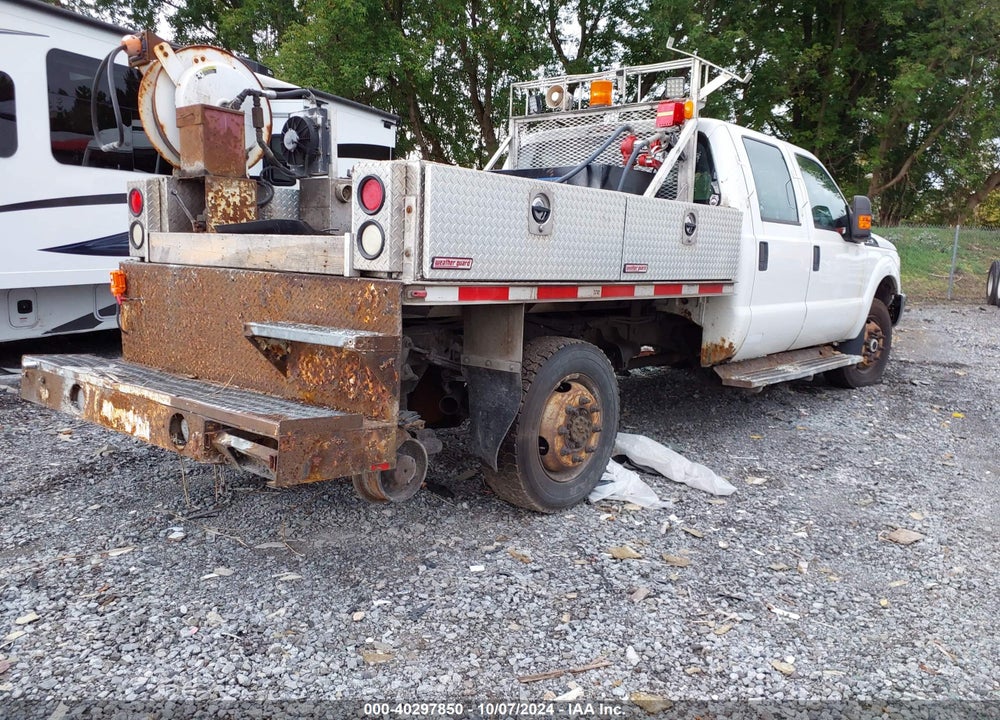 2011 FORD F-350 XL VIN: 1FD7W3B60BEB70263