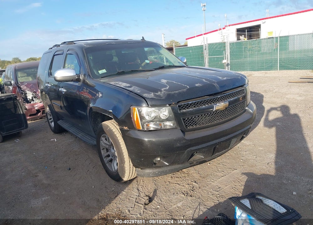 2007 CHEVROLET TAHOE LT VIN: 1GNFK13077J269288