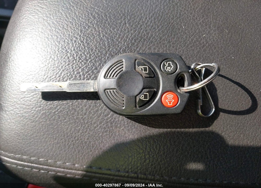 2015 FORD FOCUS SE VIN: 1FADP3K29FL383348
