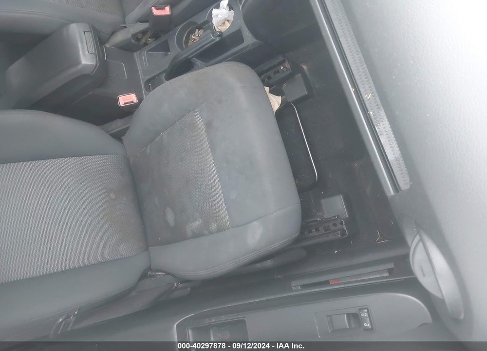 2010 JEEP COMPASS VIN: 1J4NT4FB5AD578855