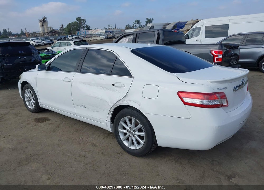 2011 TOYOTA CAMRY XLE VIN: 4T4BF3EK4BR144537