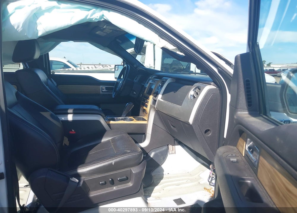 2011 FORD F-150 LARIAT VIN: 1FTFW1EF6BFA36075