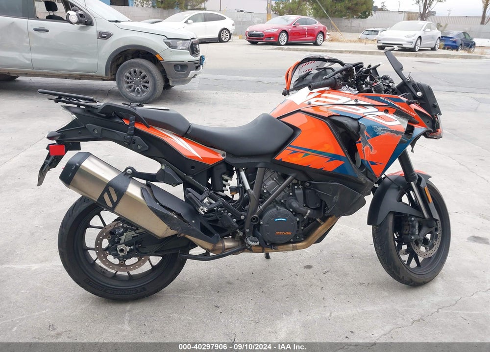 2020 KTM 1290 SUPER ADVENTURE S VIN: VBKV79407LM920199